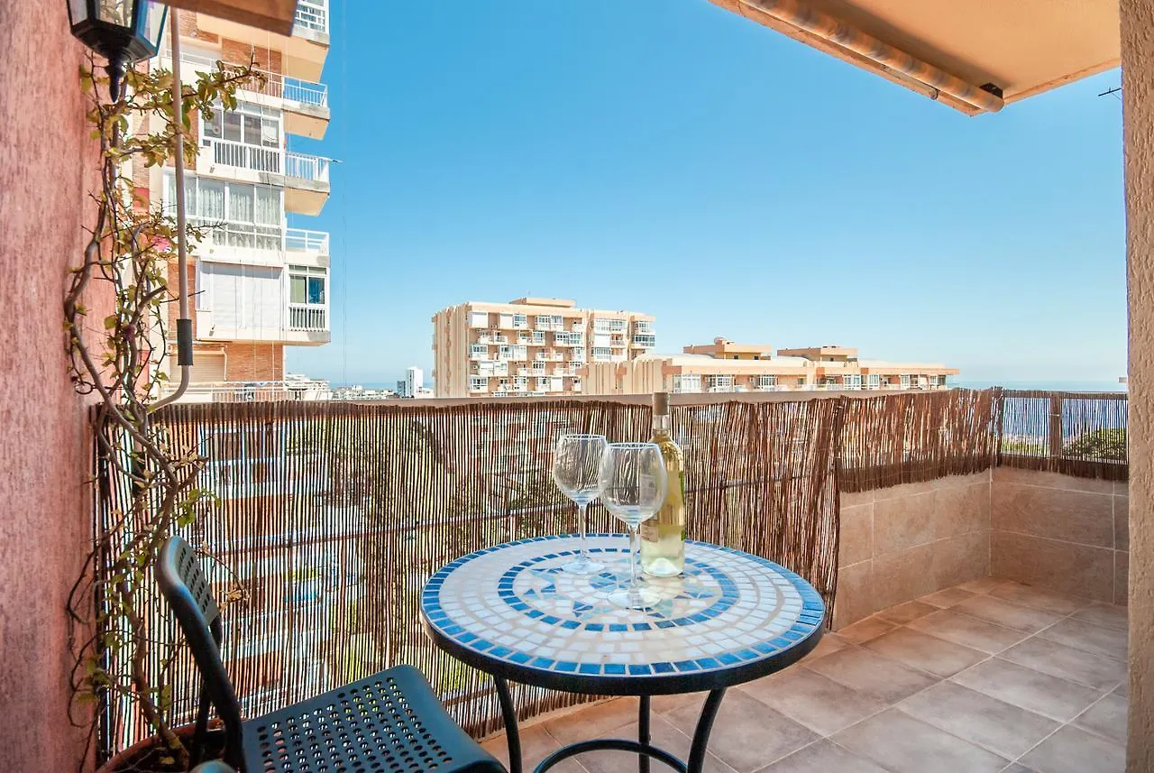 דירות בנאלמדנה Cubo'S Apartamento Iris