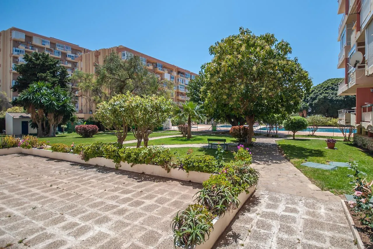 דירות בנאלמדנה Cubo'S Apartamento Iris